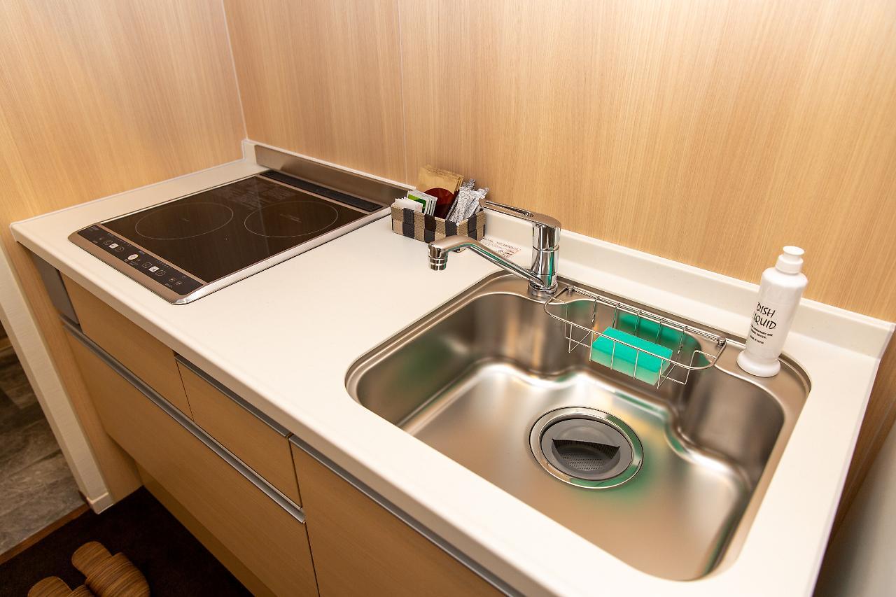 Aparthotel Grand Base Hiroshima Ekimae Esterno foto