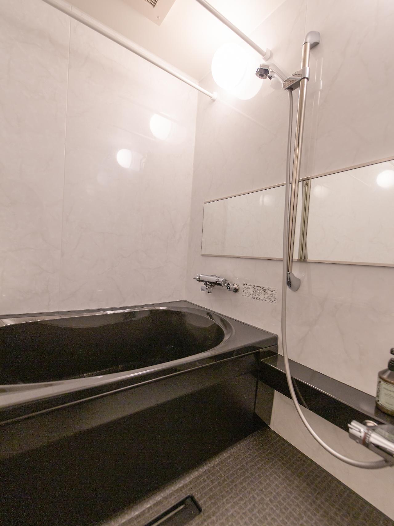 Aparthotel Grand Base Hiroshima Ekimae Esterno foto