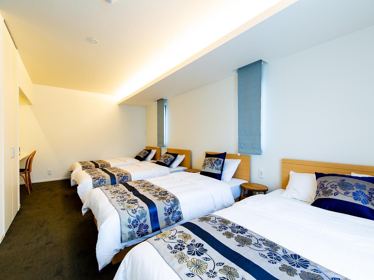 Aparthotel Grand Base Hiroshima Ekimae Esterno foto