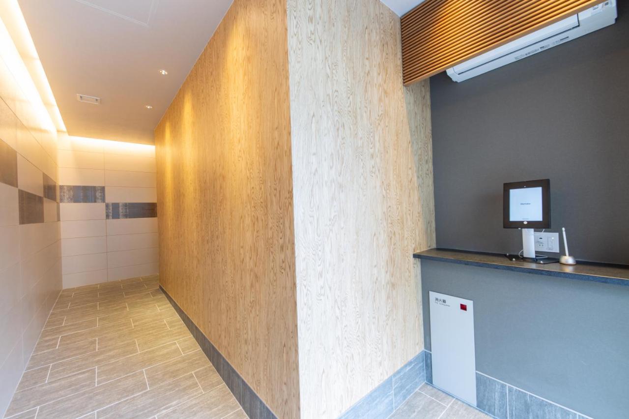 Aparthotel Grand Base Hiroshima Ekimae Esterno foto